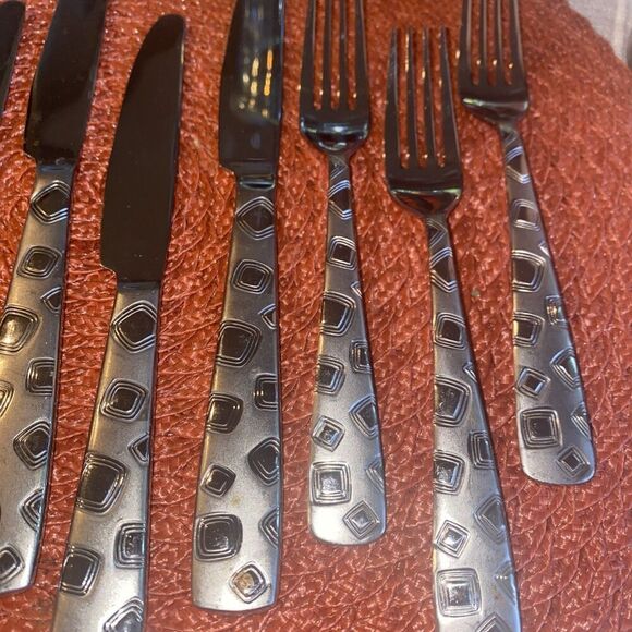 Cambridge Bedrock Sand Flatware Geometric Mod 3 Salad Fork/2 Dinner Fork/4 Knife - Picture 7 of 9